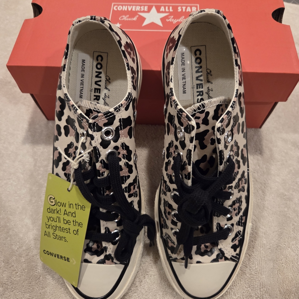 Converse Leopard Print Glow in the Dark Sneakers. New With Orginal Box